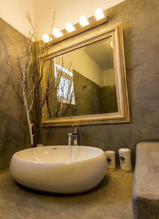 Lavish Suites Agios Ioannis Diakoftis Buitenkant foto