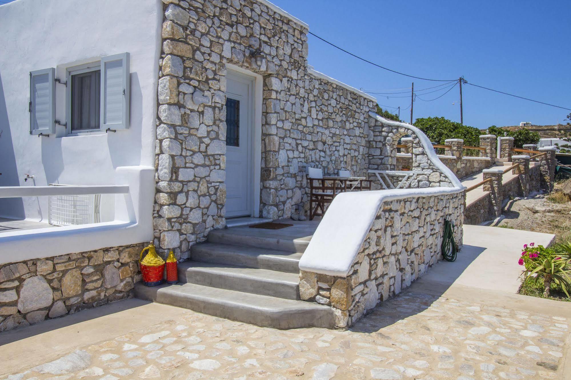 Lavish Suites Agios Ioannis Diakoftis Buitenkant foto