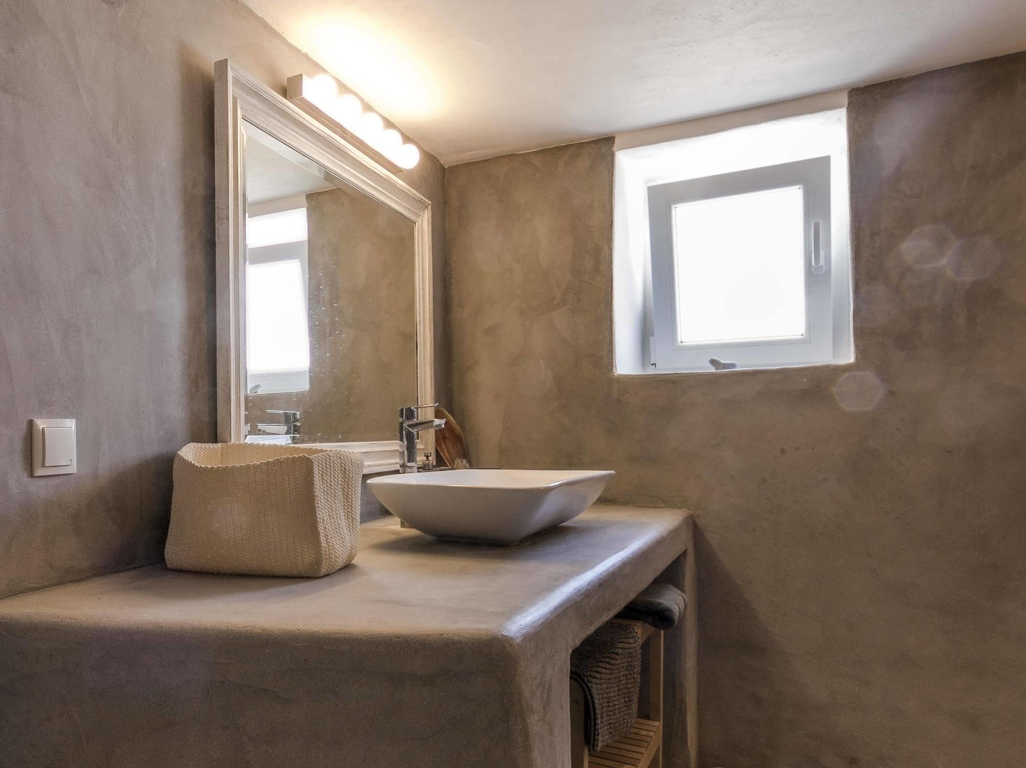 Lavish Suites Agios Ioannis Diakoftis Buitenkant foto