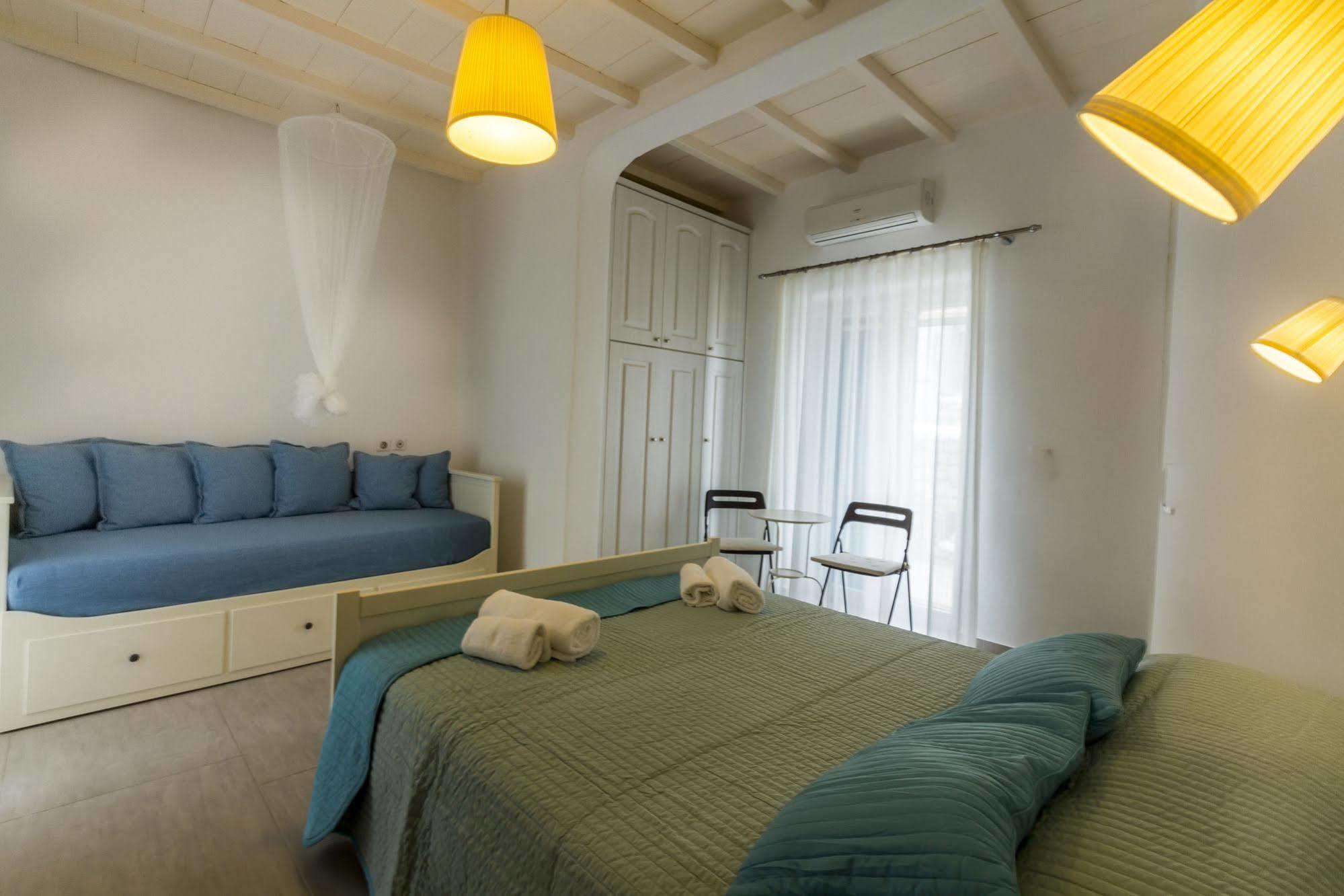 Lavish Suites Agios Ioannis Diakoftis Buitenkant foto