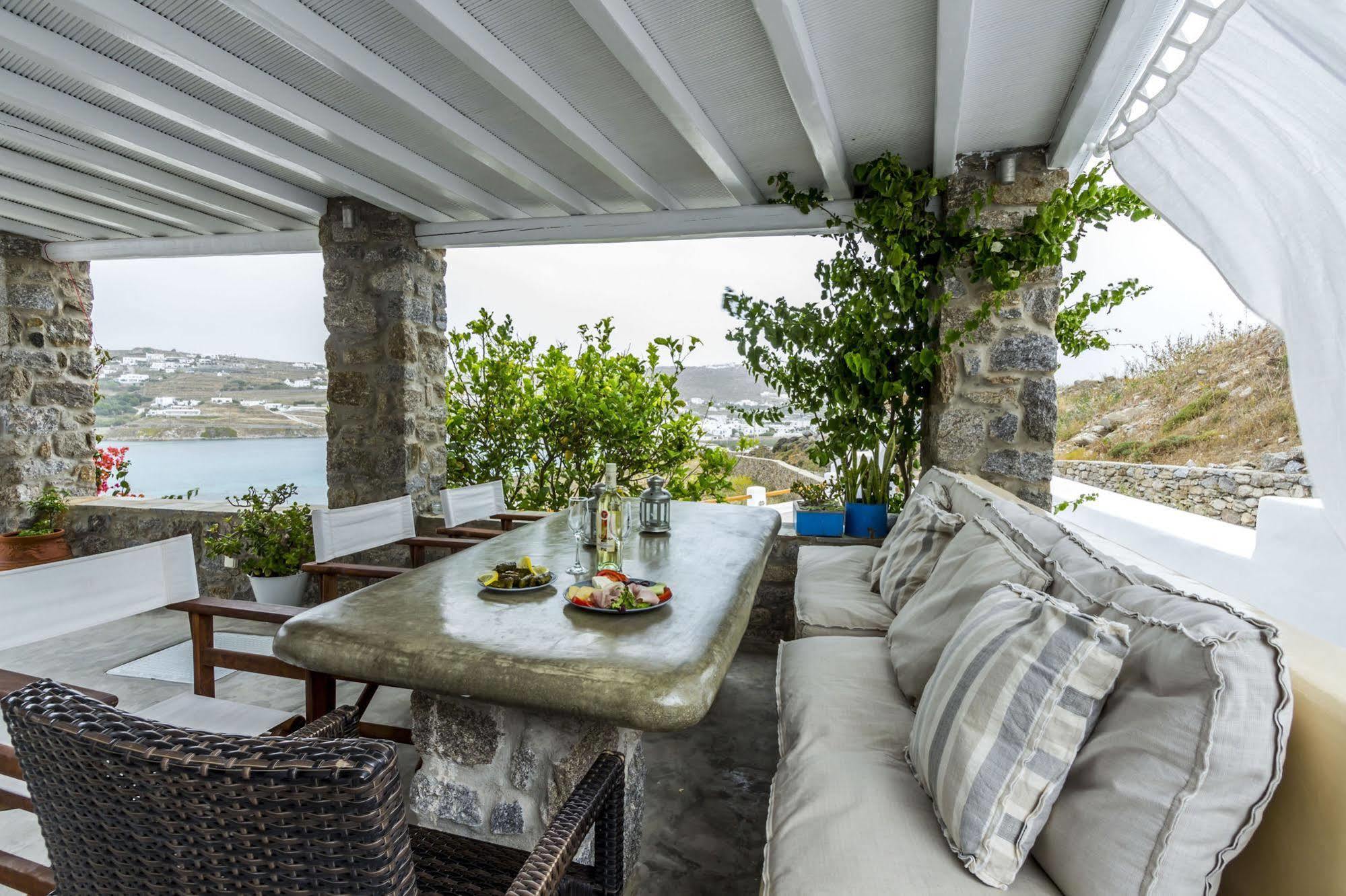 Lavish Suites Agios Ioannis Diakoftis Buitenkant foto
